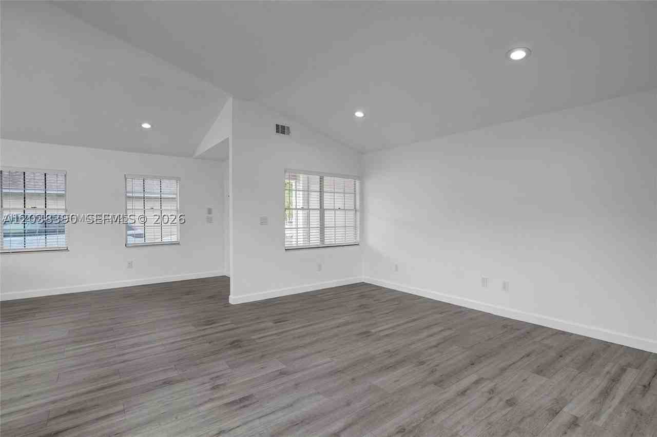 14049 Sw 103rd Ter #1 - Photo 4 of 13