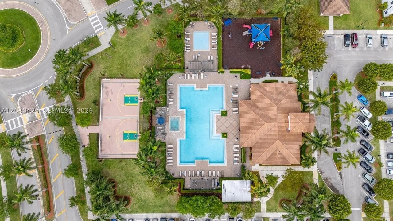 25006 Sw 118th Ave - Photo 4 of 43