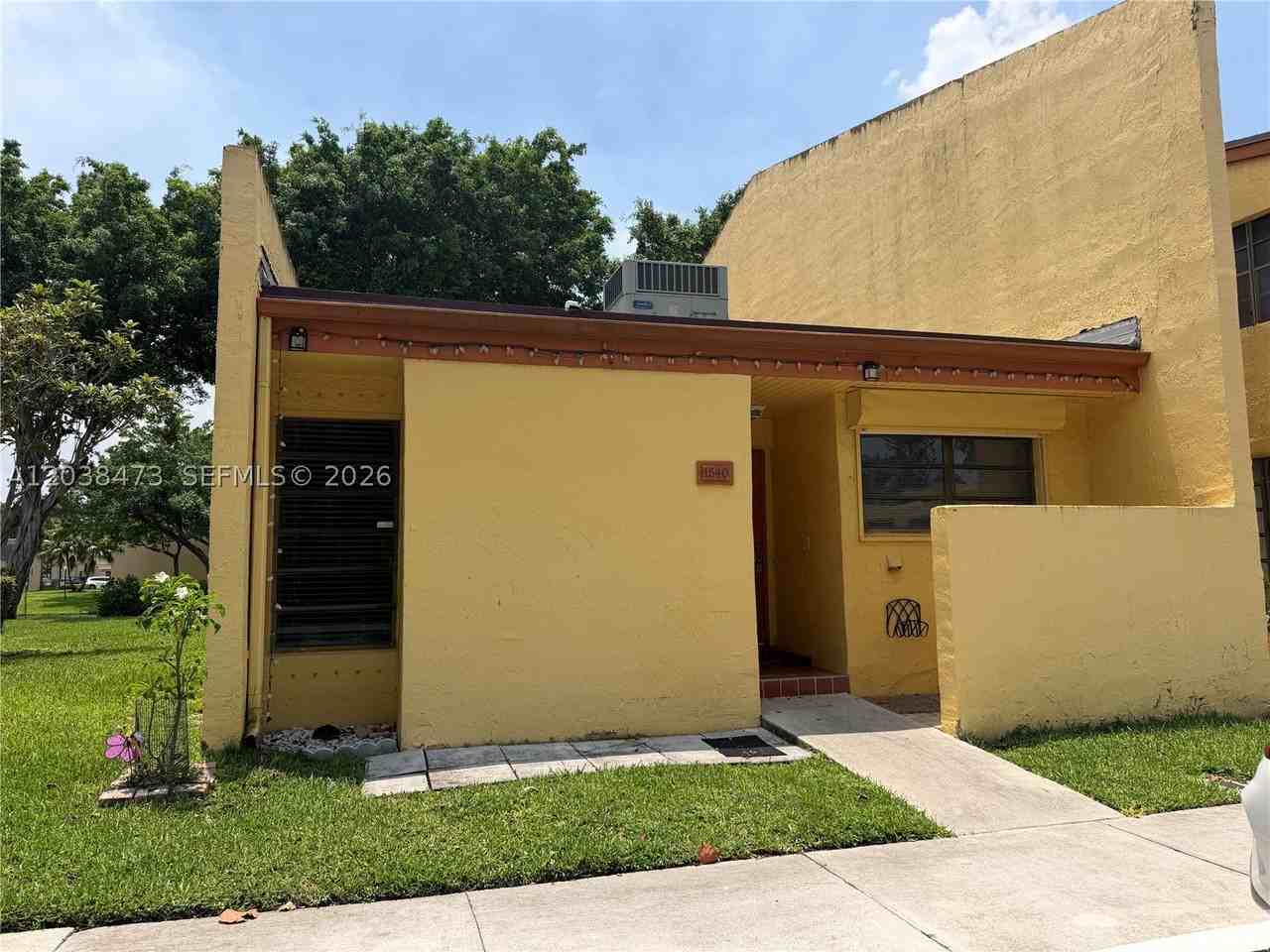 1540 Nw 93rd Ave #296 - Photo 2 of 31