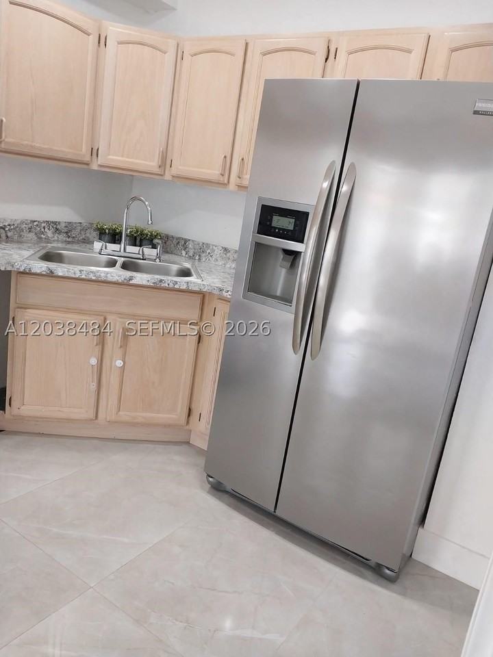 13220 Sw 66th St #A - Photo 2 of 6