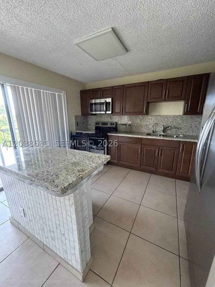 17000 Nw 67th Ave #0 - Photo 2 of 10