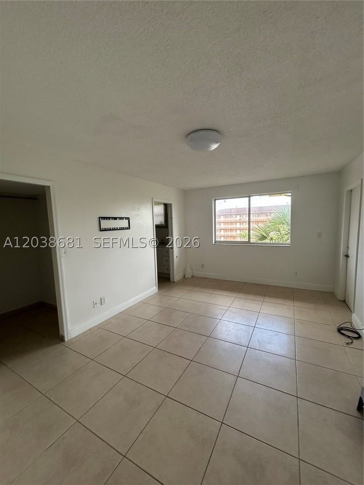 17000 Nw 67th Ave #0 - Photo 3 of 10