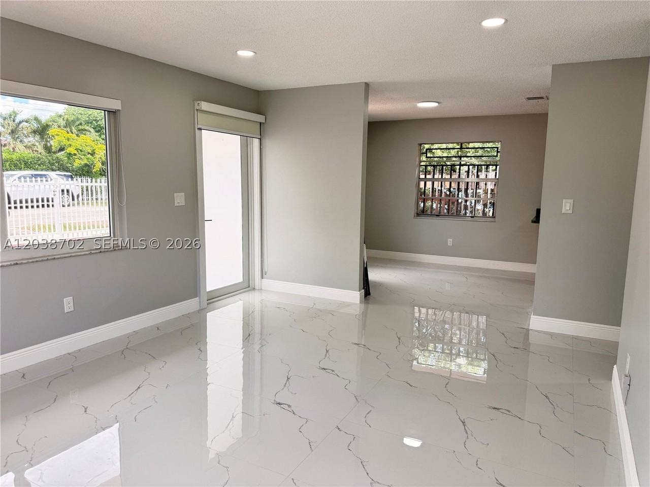 252 Nw 50th Ave #252 - Photo 3 of 17
