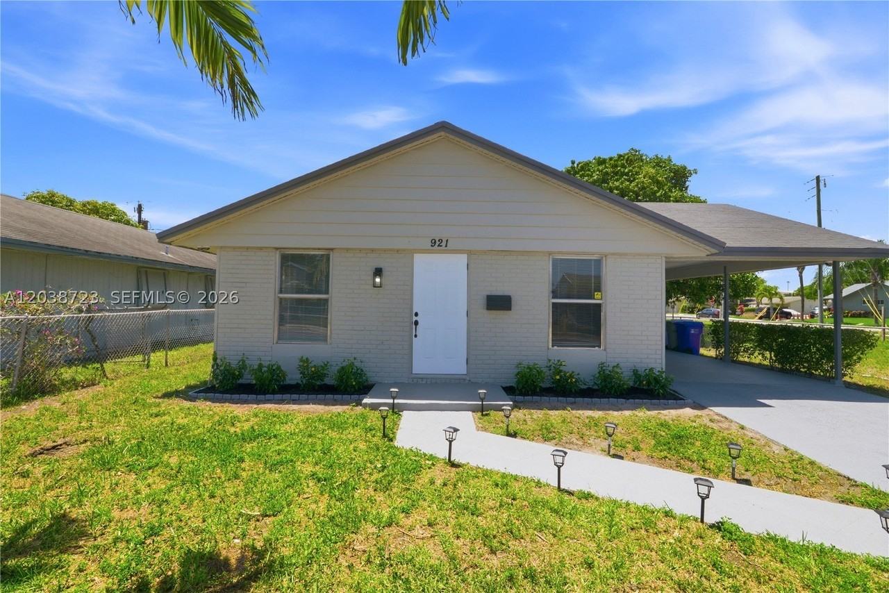 921 Nw 5th Ave - Photo 2 of 22
