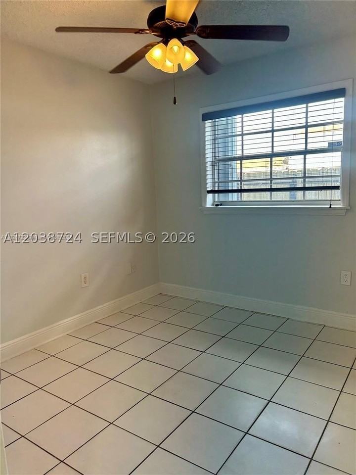 19436 Nw 53rd Pl #3 - Photo 2 of 13