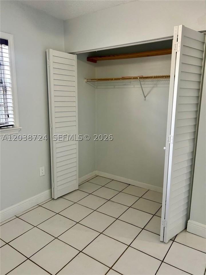 19436 Nw 53rd Pl #3 - Photo 3 of 13
