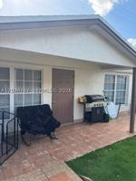 featured image of 211 Sw 71st Ave