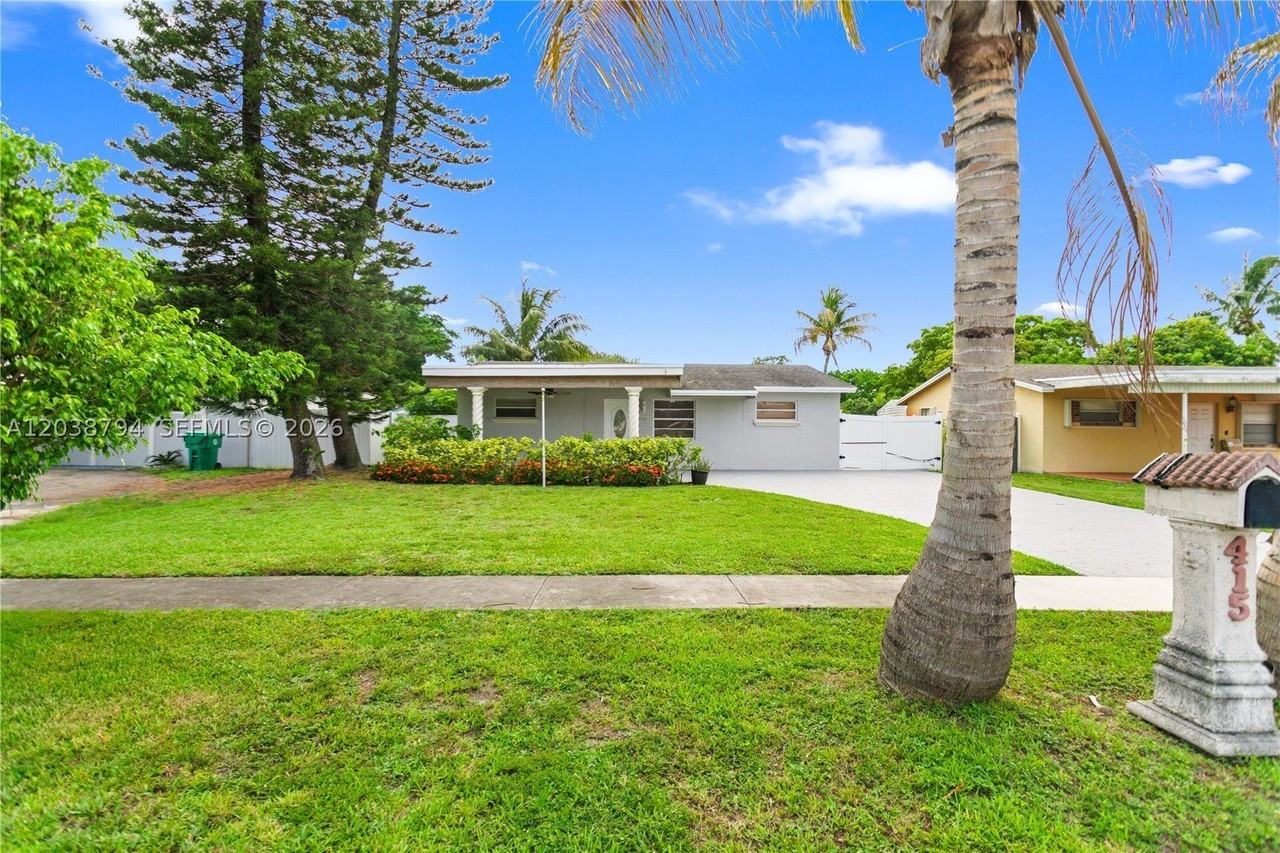 4151 Sw 56th Ave - Photo 2 of 50