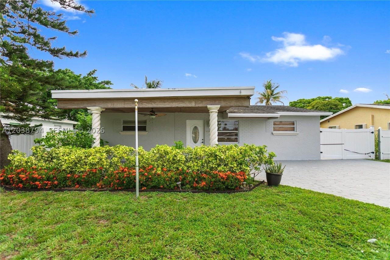 4151 Sw 56th Ave - Photo 5 of 50