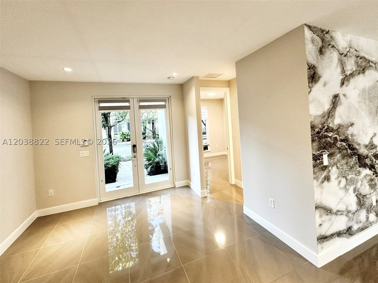 10560 Nw 63rd Ter - Photo 5 of 50