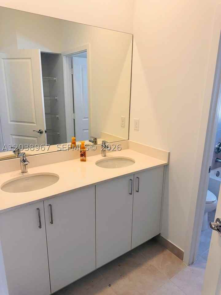 5811 Cassidy Ln - Photo 6 of 14