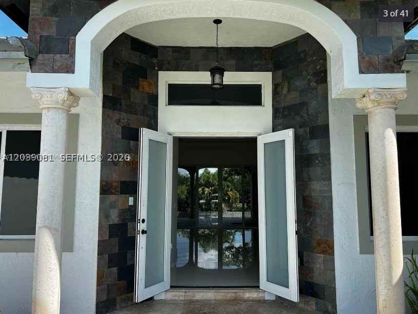 6115 Marinel Say Dr - Photo 3 of 28