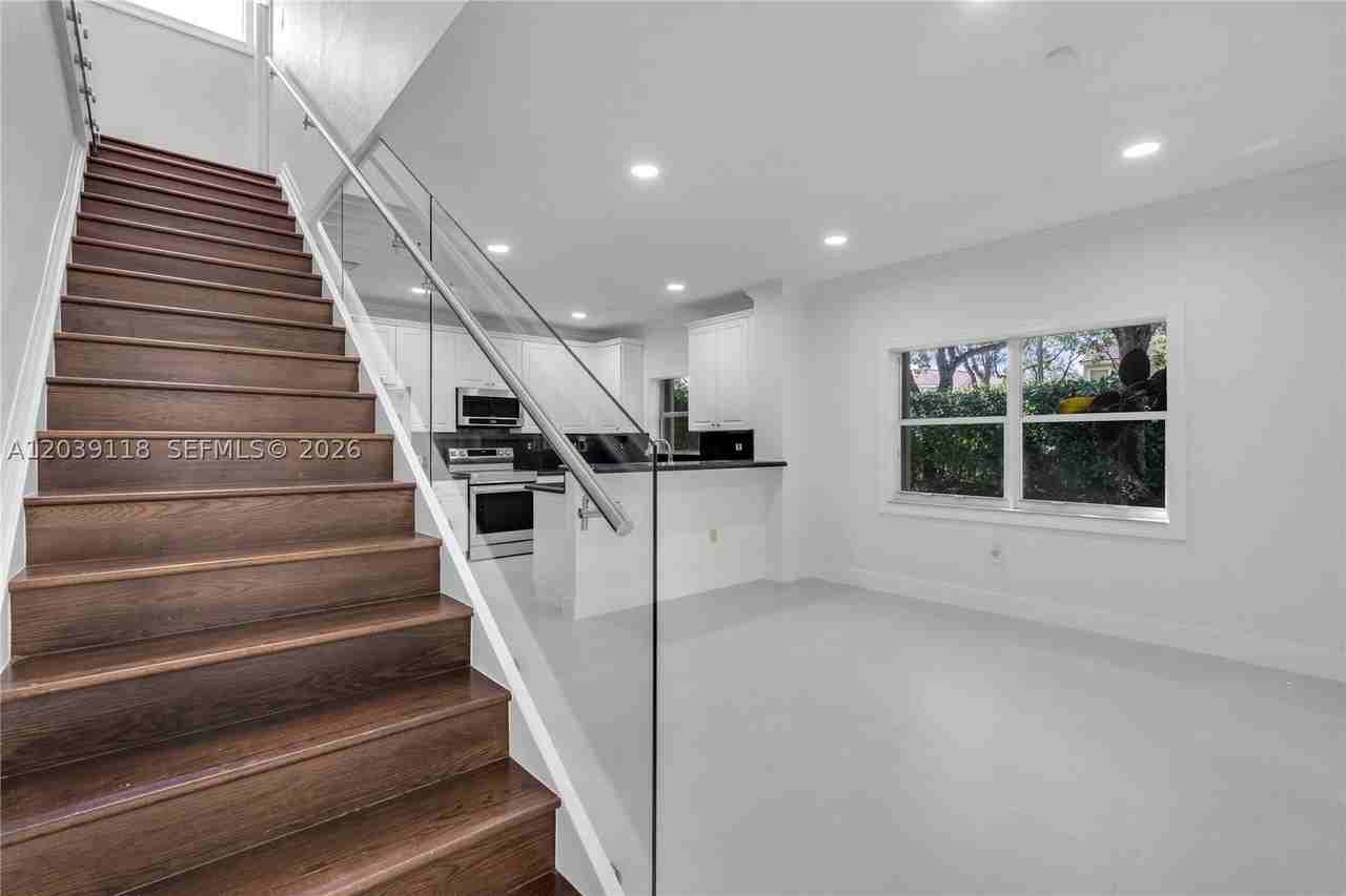 7482 Nw 21st Ct - Photo 7 of 39