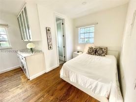 439 15th St #18 - Photo 1 of 1