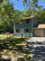 featured image of 5 Canary Cir