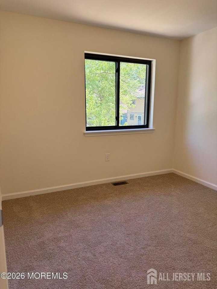 5 Canary Cir - Photo 7 of 9