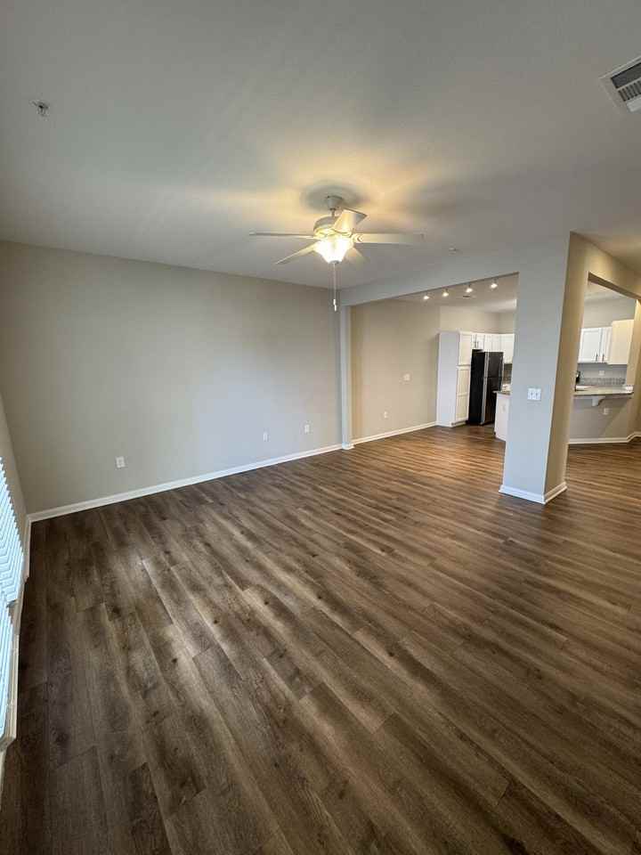 430 Houston Ridge Dr #2102 - Photo 7 of 8