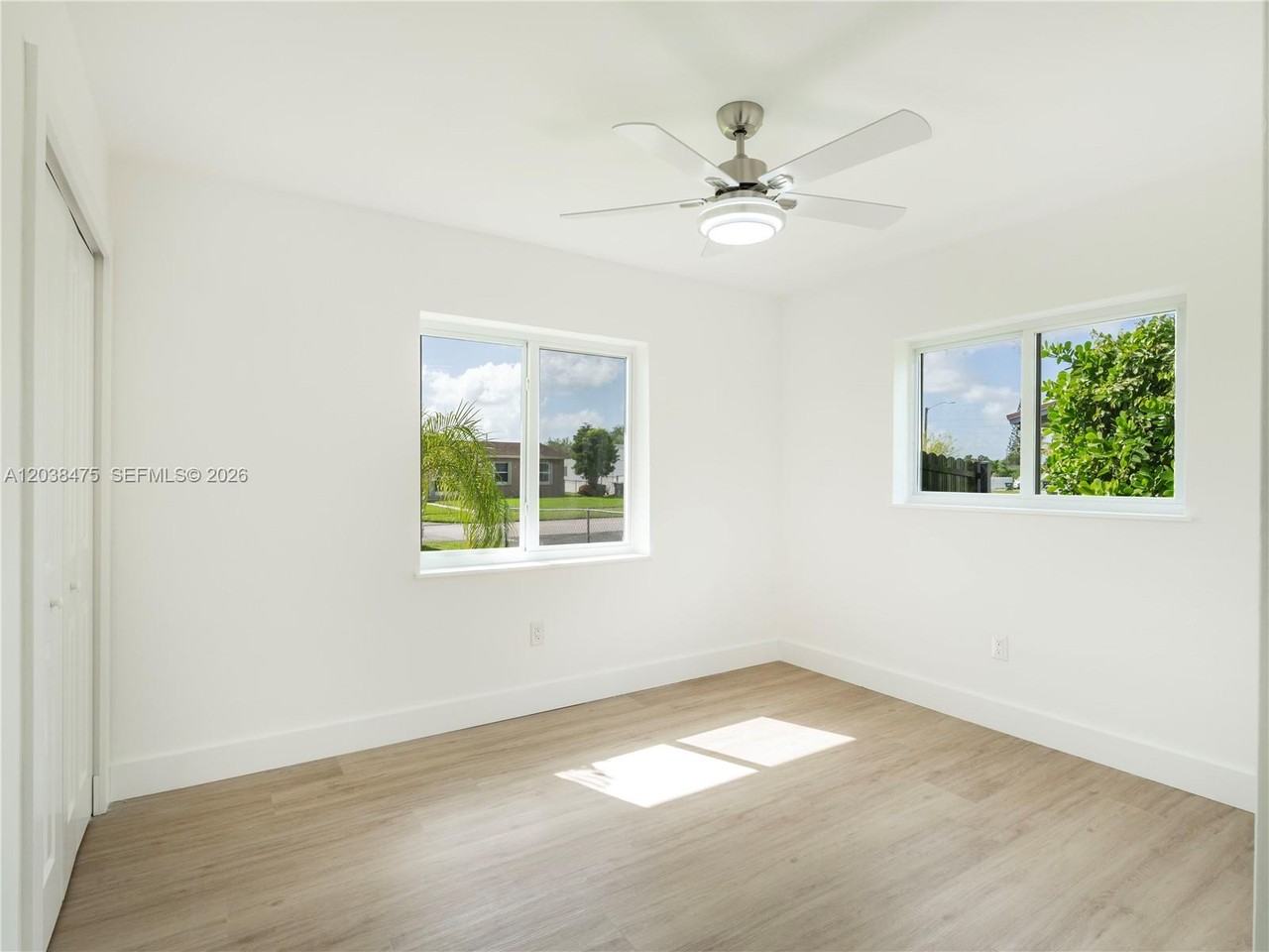 14414 Sw 105th Ct - Photo 7 of 8