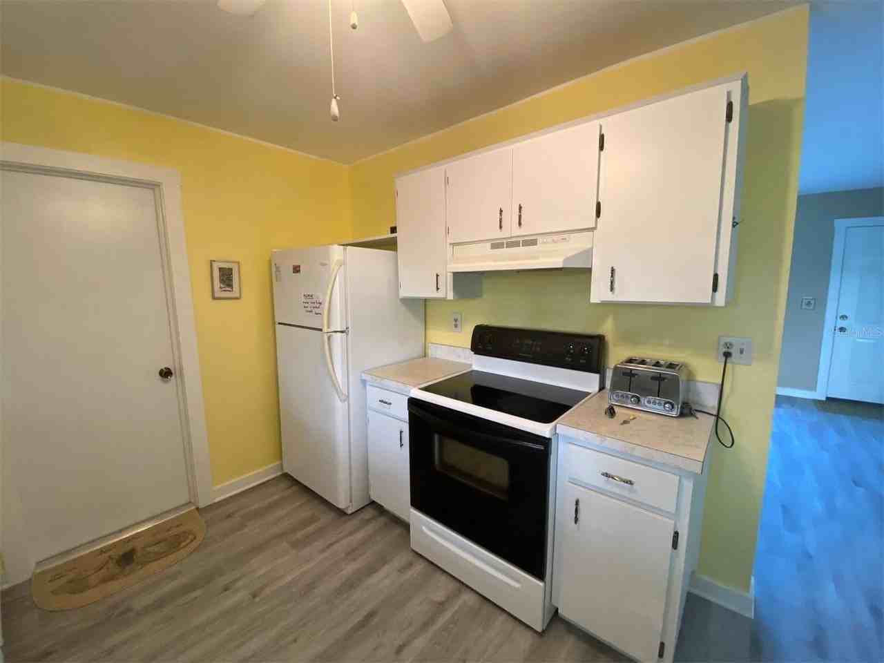 2436 Shenandoah St - Photo 2 of 13
