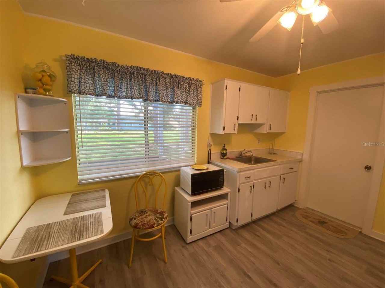 2436 Shenandoah St - Photo 3 of 13