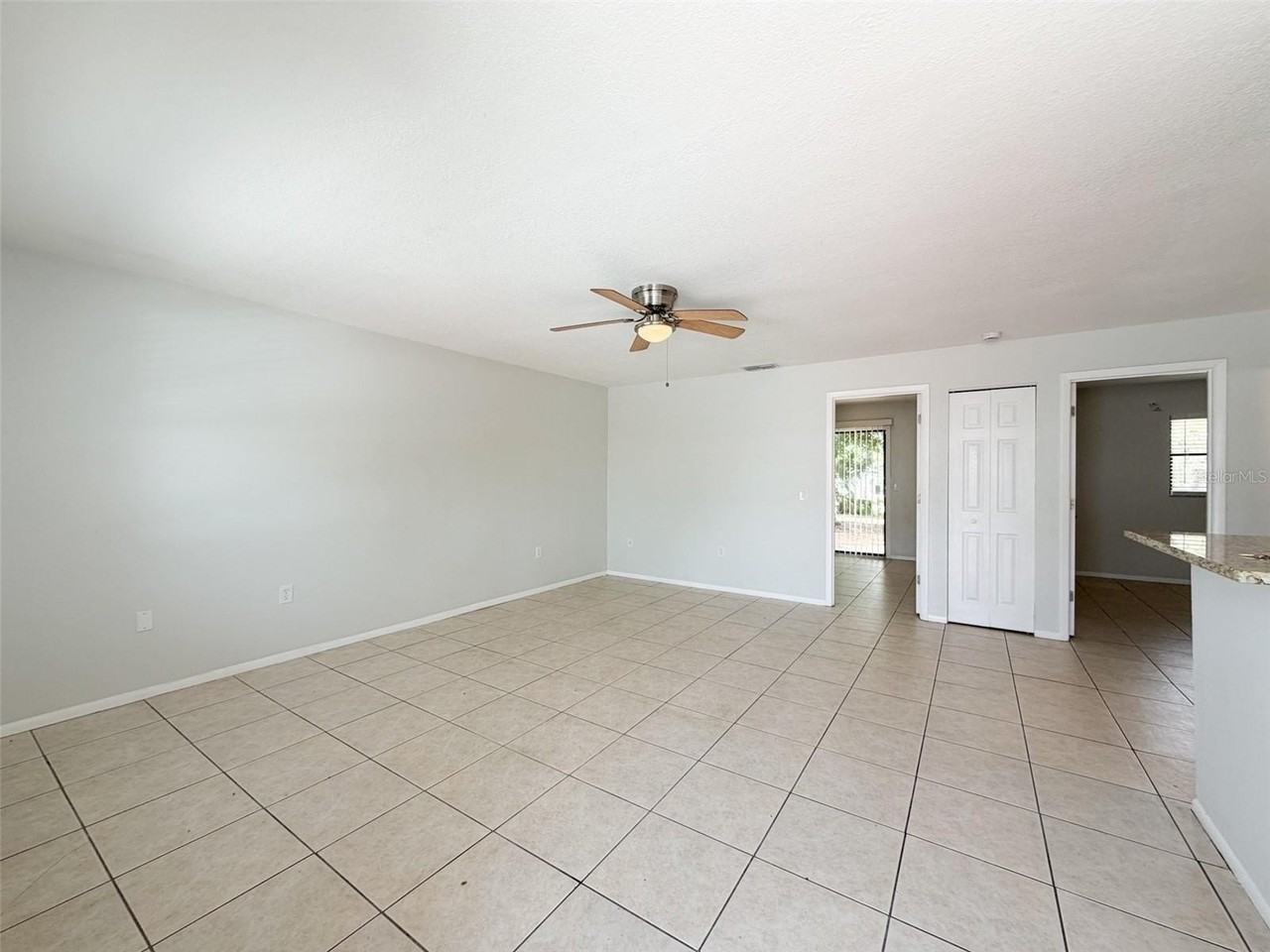 153 Old Englewood Rd - Photo 3 of 20