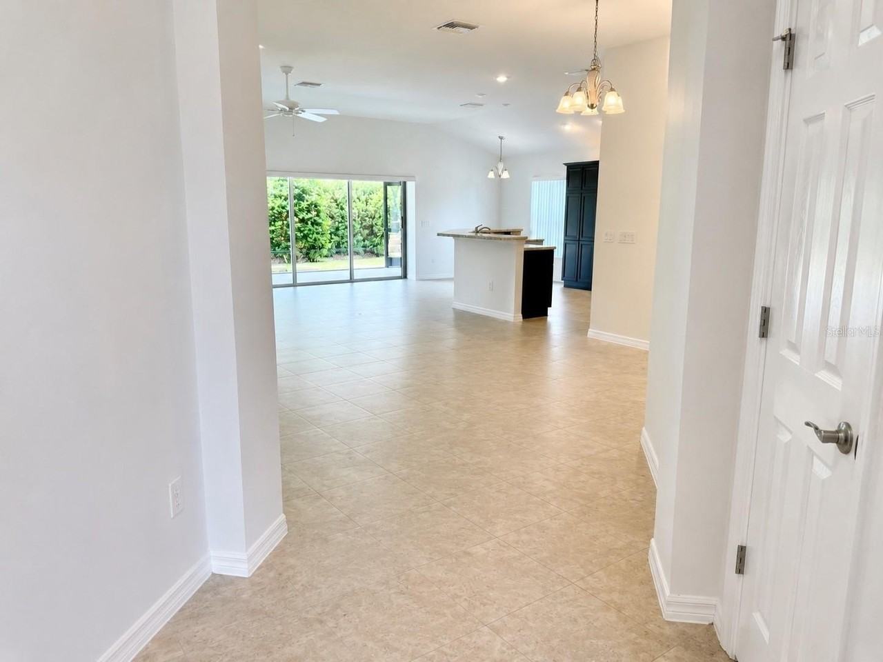 3942 Zenith Loop - Photo 6 of 25