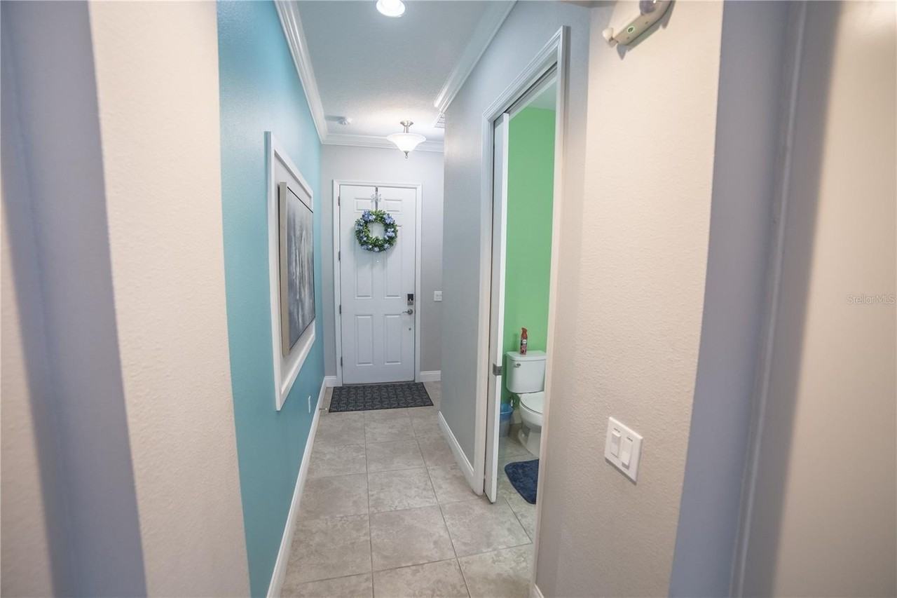 159 Captiva Dr - Photo 5 of 50