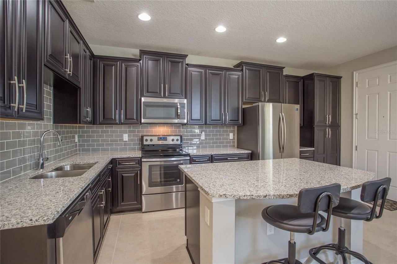 14386 Swanley St - Photo 7 of 26