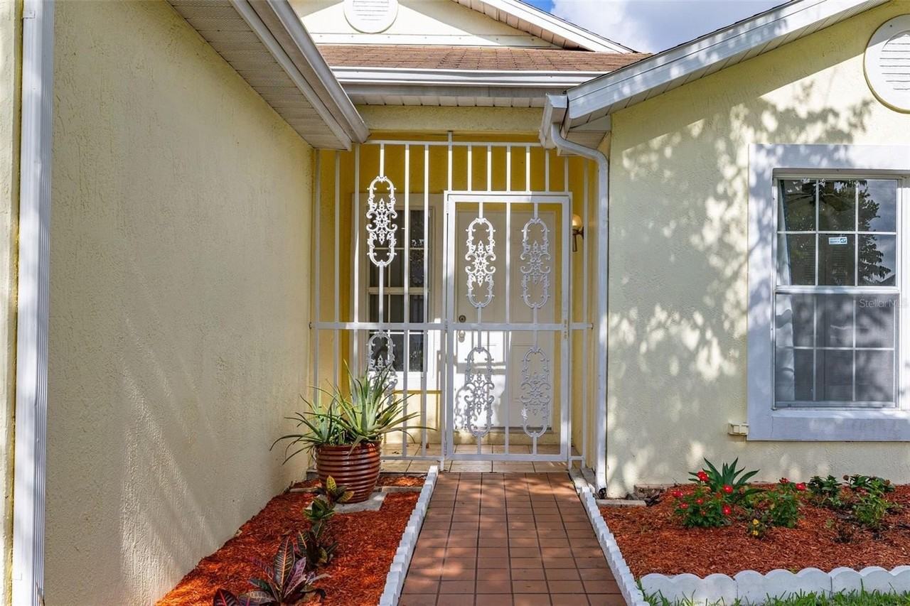 11218 Worley Ave - Photo 4 of 41