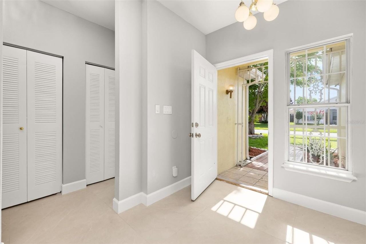 11218 Worley Ave - Photo 5 of 41
