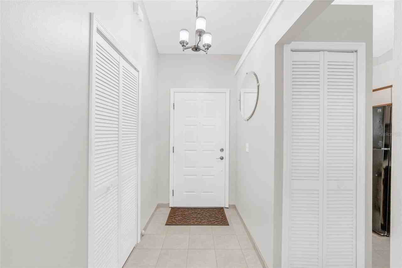 2643 Laser Ct - Photo 2 of 27