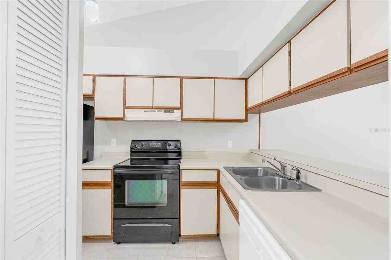 2643 Laser Ct - Photo 6 of 27