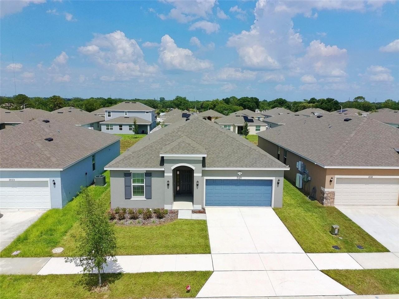 2027 Firethorn Loop - Photo 2 of 50