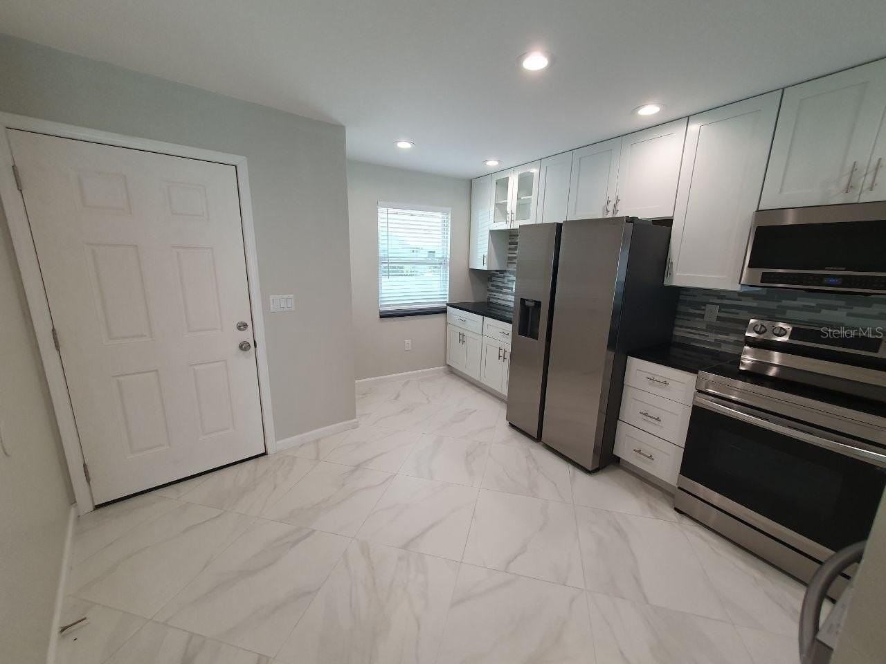 1833 Orange Boulevard Way - Photo 3 of 17