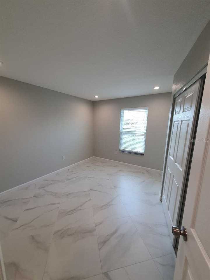 1833 Orange Boulevard Way - Photo 5 of 17