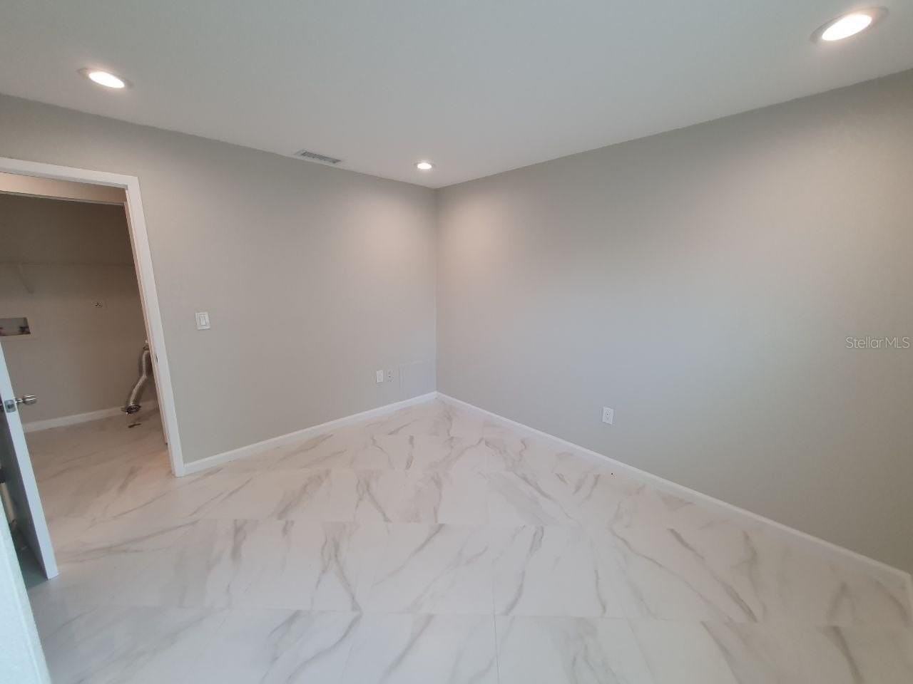 1833 Orange Boulevard Way - Photo 7 of 17