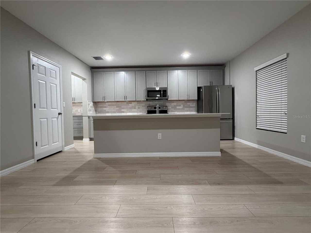 12668 Tannencrest Dr - Photo 4 of 23
