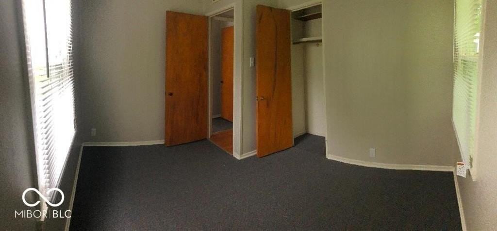 525 E 106th St - Photo 4 of 8