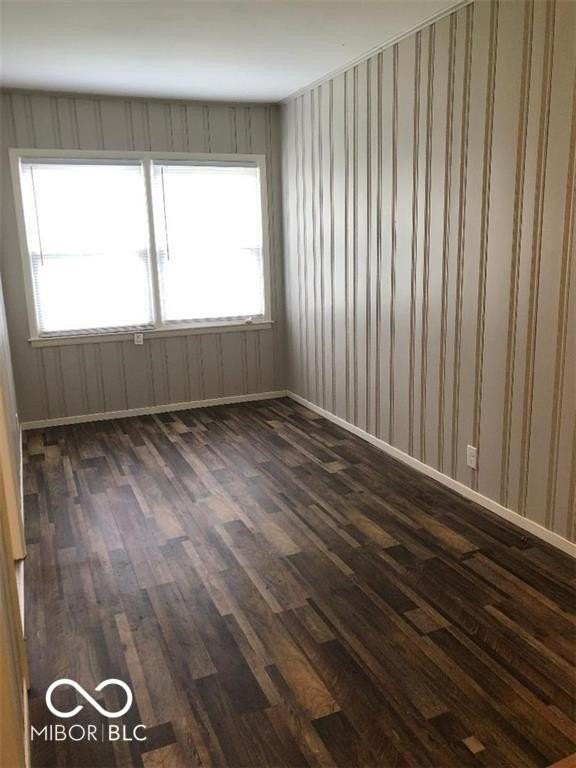 525 E 106th St - Photo 6 of 8