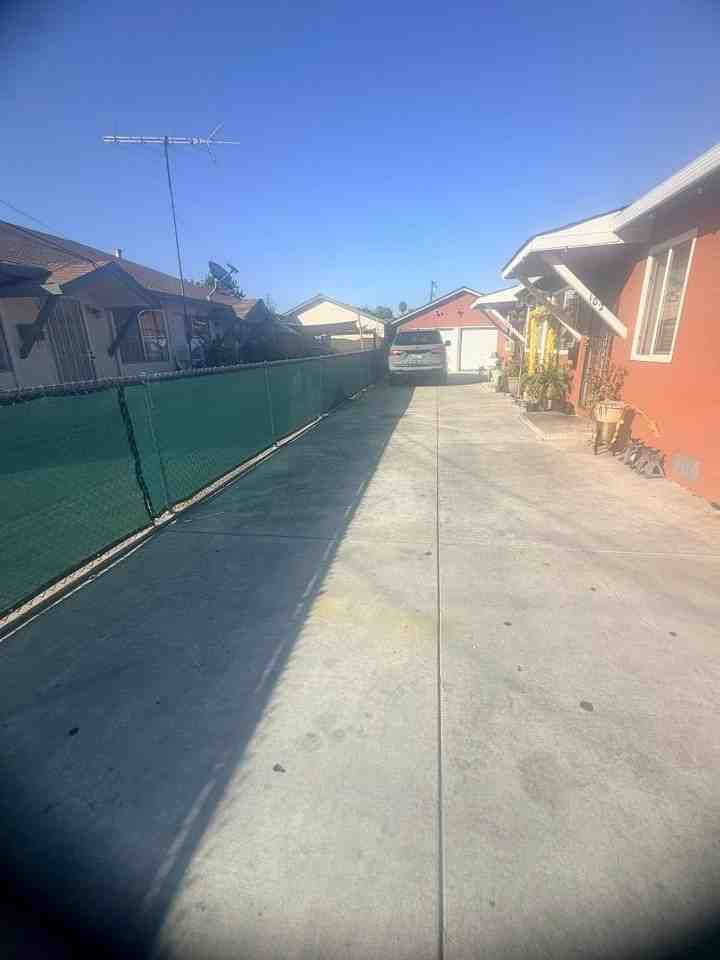 Balboa Ave - Photo 4 of 12
