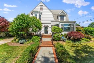 486 Oxford Rd - Photo 1 of 1