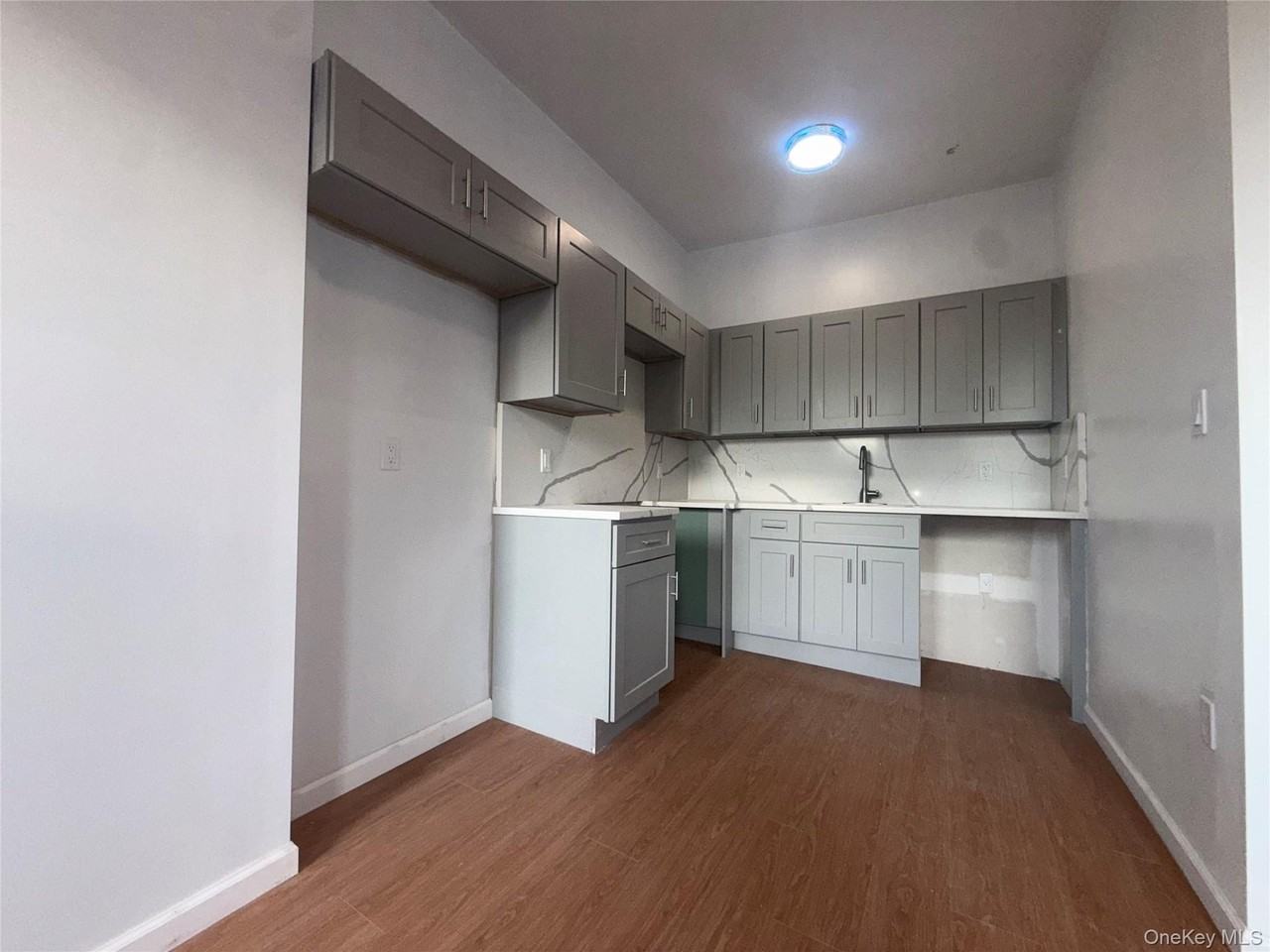 324 Eldert St #2A - Photo 5 of 12