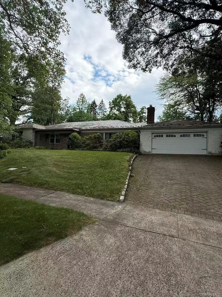 10 Hampton Rd - Photo 3 of 8