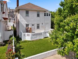245 W Walnut St - Photo 1 of 1