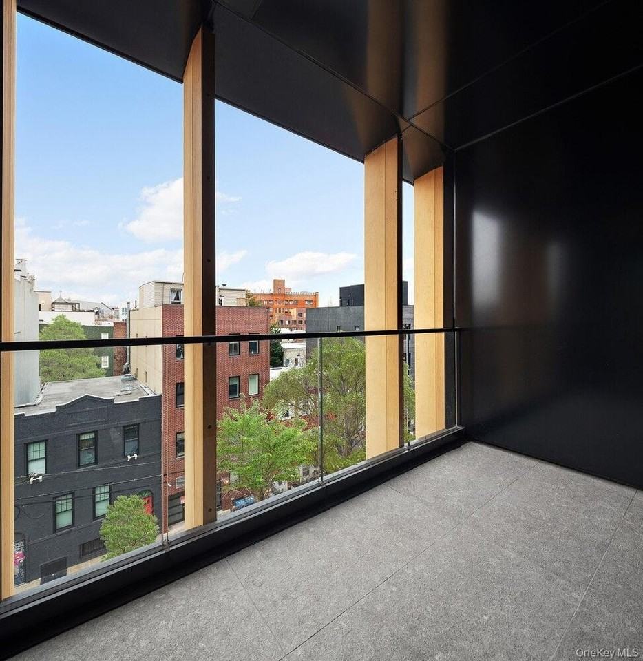 28 Herbert St #5C - Photo 5 of 16