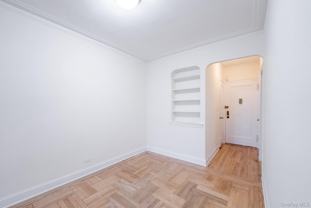2190 Boston Rd #5M - Photo 1 of 1