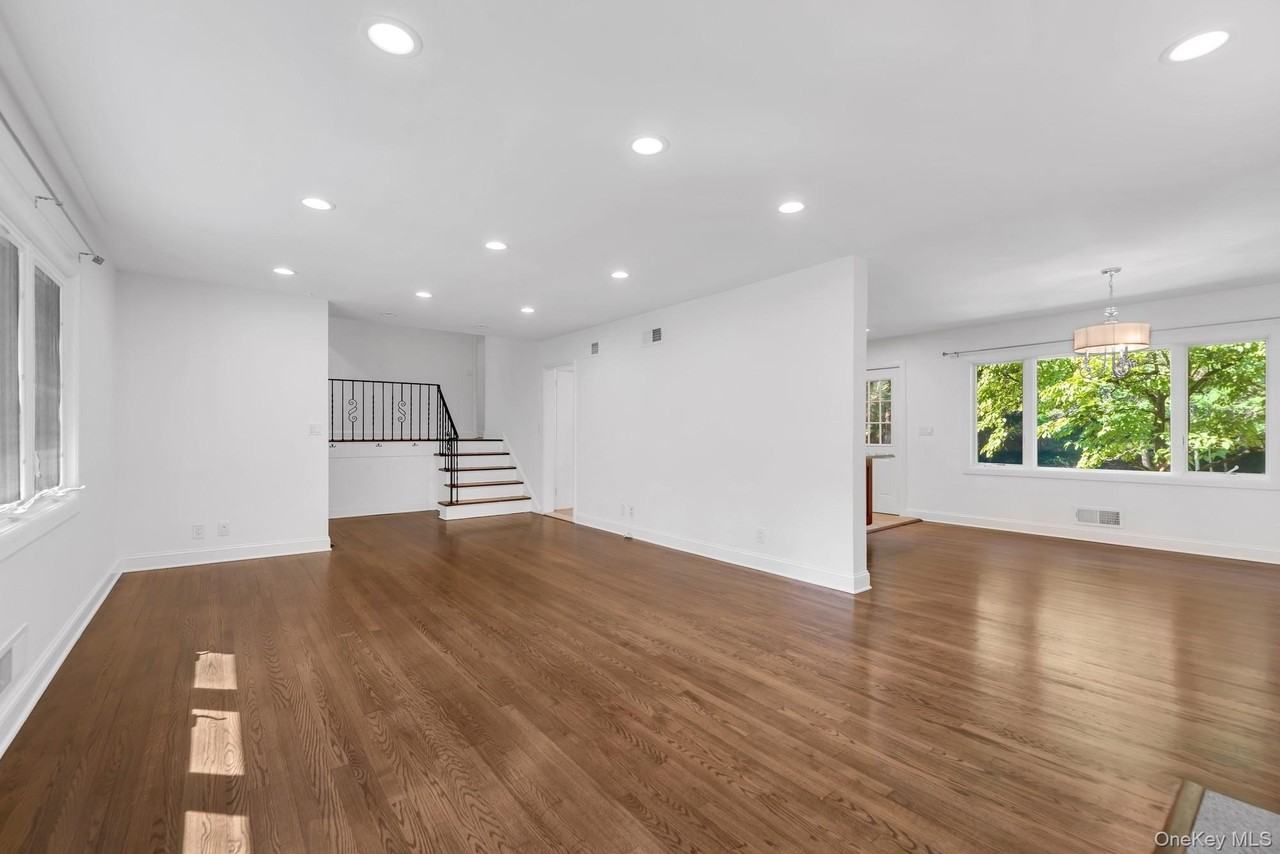 49 Henry St - Photo 5 of 19