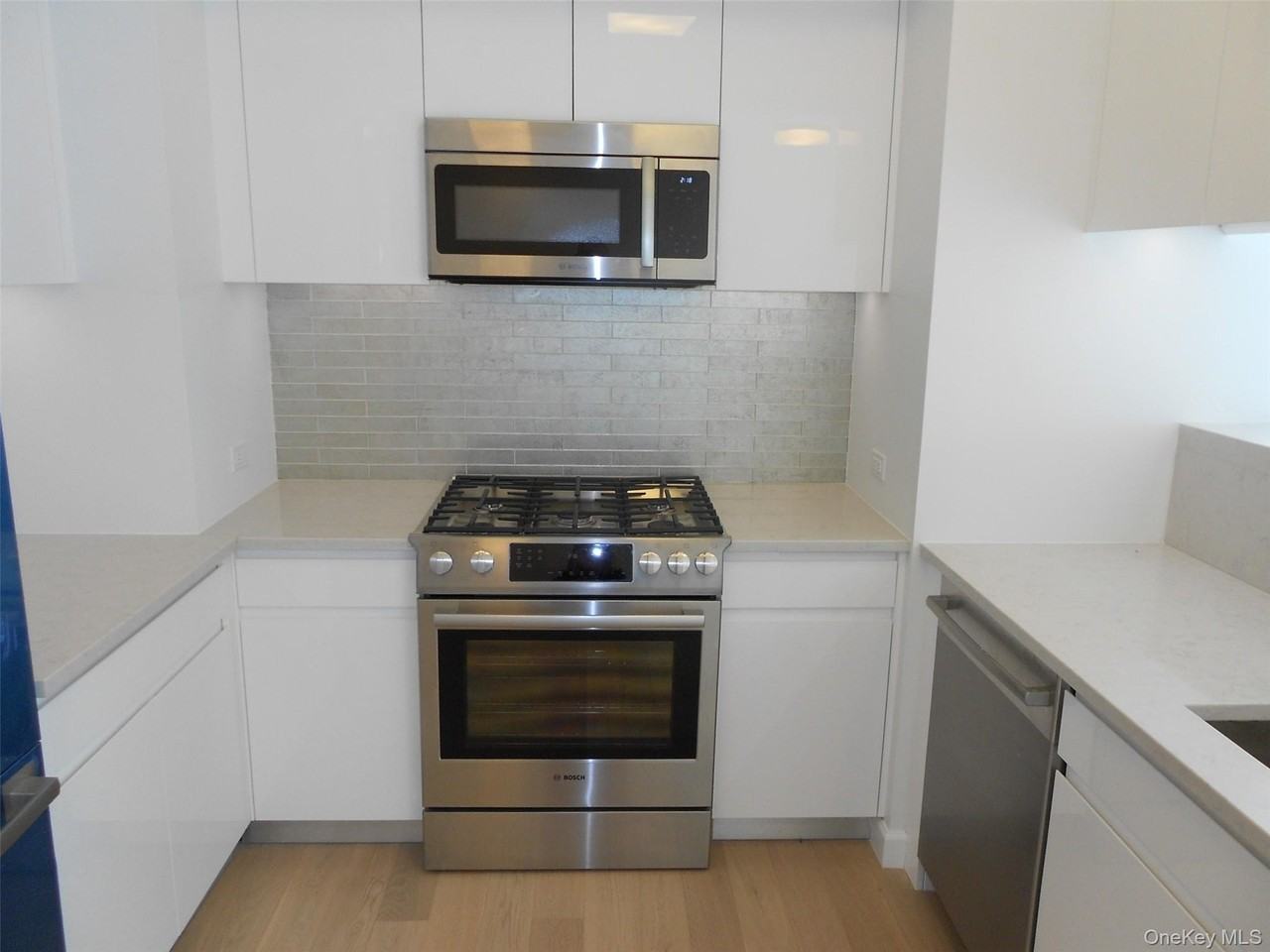 13835 39th Ave #11G - Photo 3 of 8