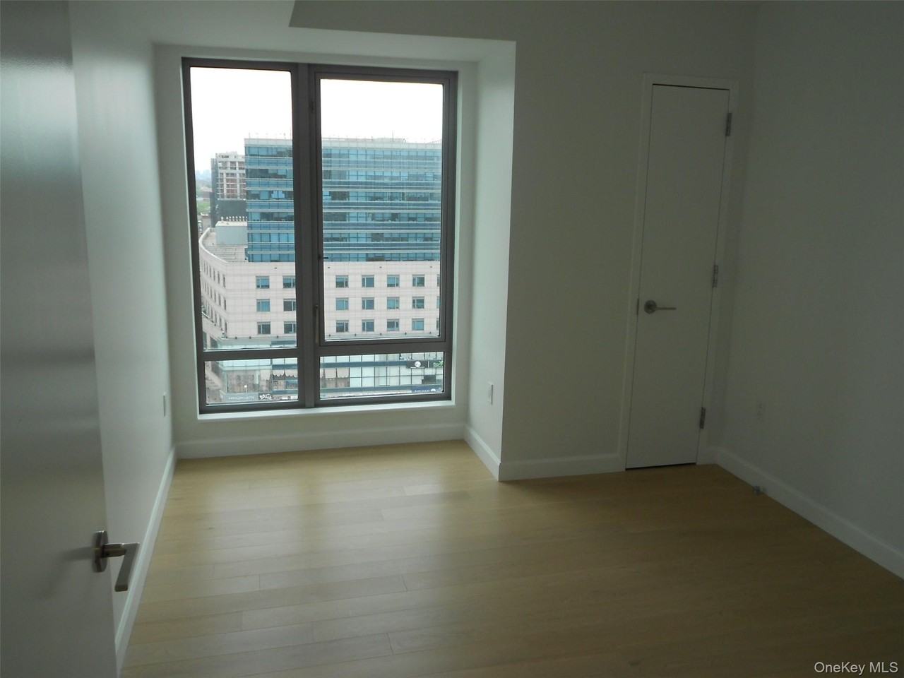 13835 39th Ave #11G - Photo 5 of 8