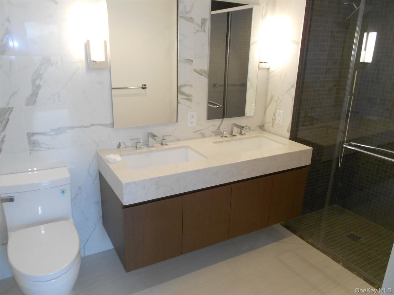 13835 39th Ave #11G - Photo 6 of 8